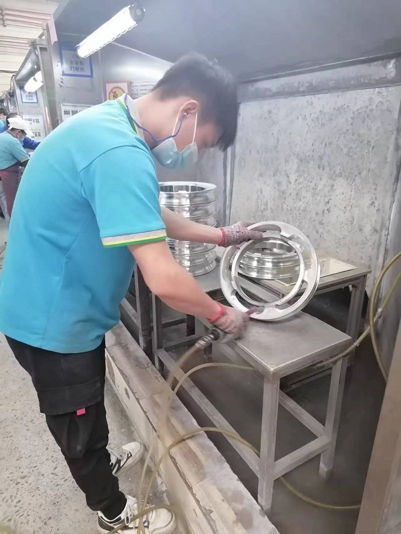 4.铆足干劲.jpg